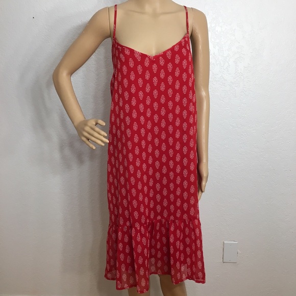 Old Navy Dresses & Skirts - Old Navy Red Print Midi Dress